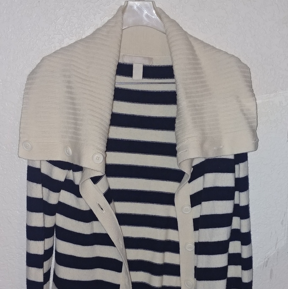 Banana Republic button up cardigan